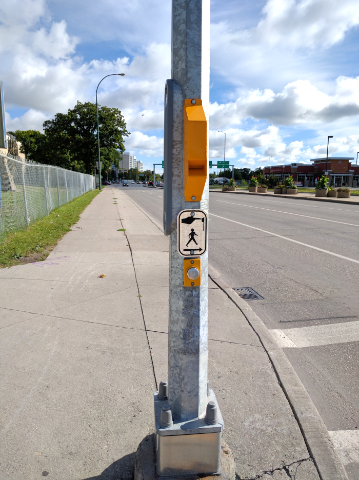 Pedestrian pushbutton